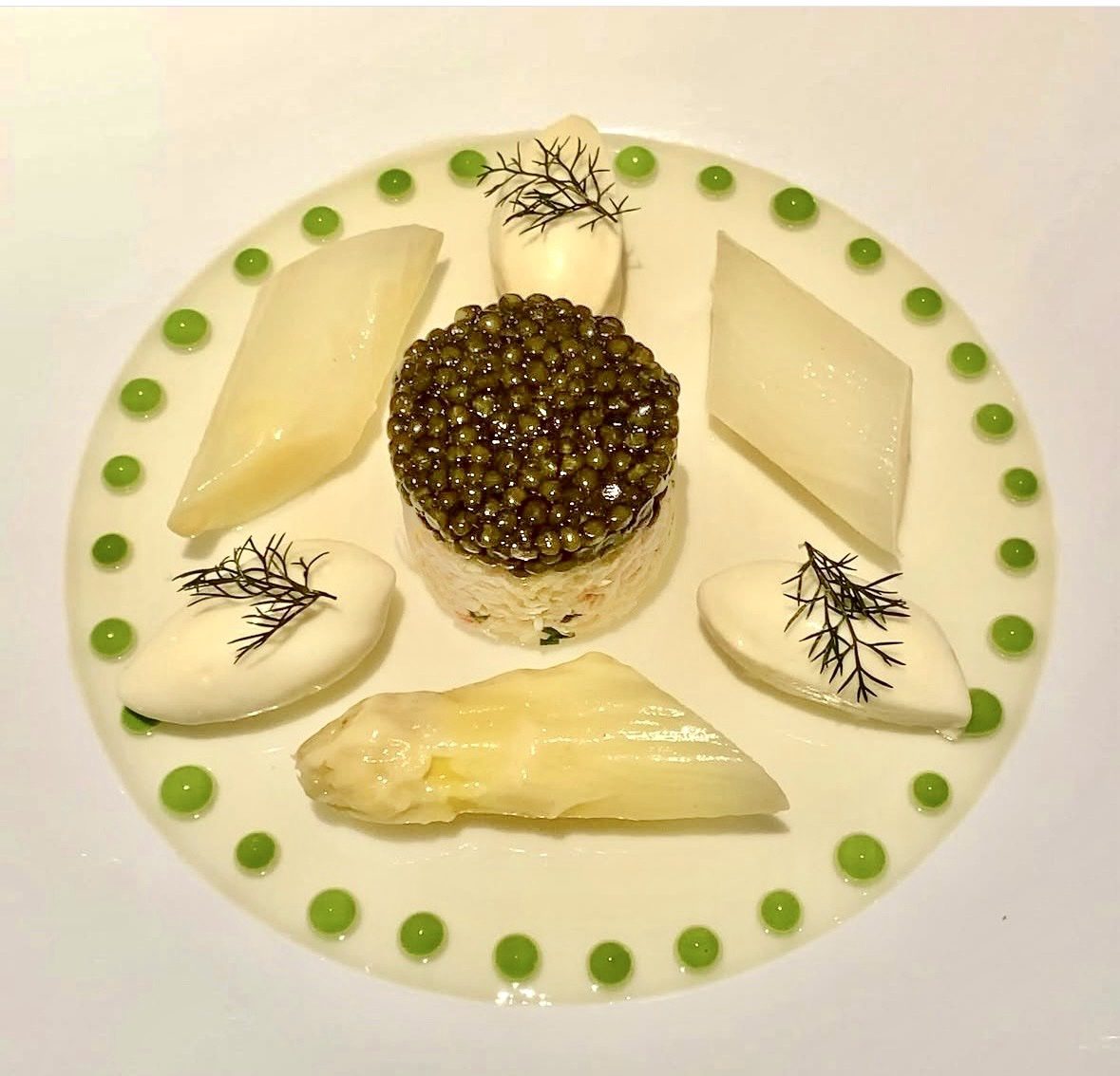 Caviar topped crab with white asparagus
